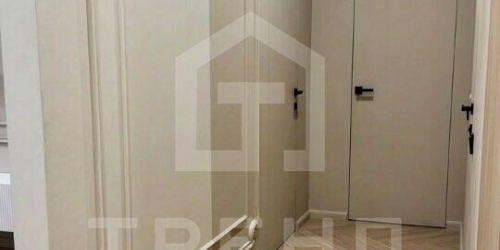 2-комн квартира Обуховской обороны пр-кт,  д. 70,  к. 3