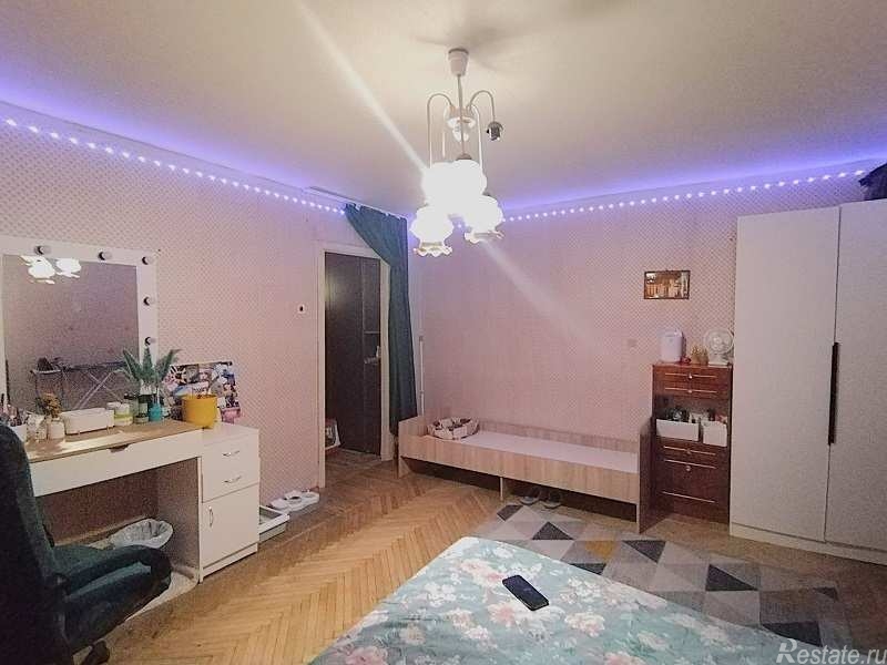 Продажа 2-комн квартиры на вторичном рынке Купчинская,  д. 16,  к. 1