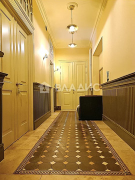 Продажа 3-комн квартиры на вторичном рынке ул. Съезжинская,  д. 11