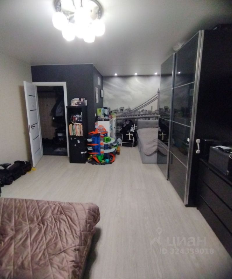 Продажа 1-комн квартиры на вторичном рынке улица Малышева,  д. 22