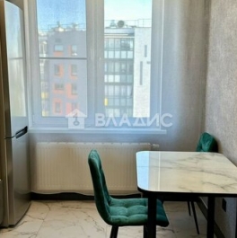 Продажа 1-комн квартиры на вторичном рынке Старорусский пр-кт,  д. 13,  к. 1