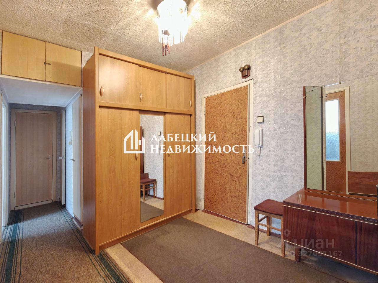 Продажа 2-комн квартиры на вторичном рынке улица Кораблестроителей, 29К1