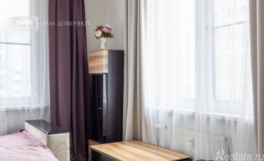 Продажа 2-комн квартиры на вторичном рынке проспект Медиков,  д. 10 к4