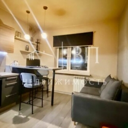 Продажа 1-комн квартиры на вторичном рынке Среднерогатская ул,  д. 11