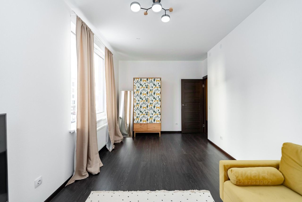 Аренда 2-комн квартиры на вторичном рынке улица Ивана Куликова, 12