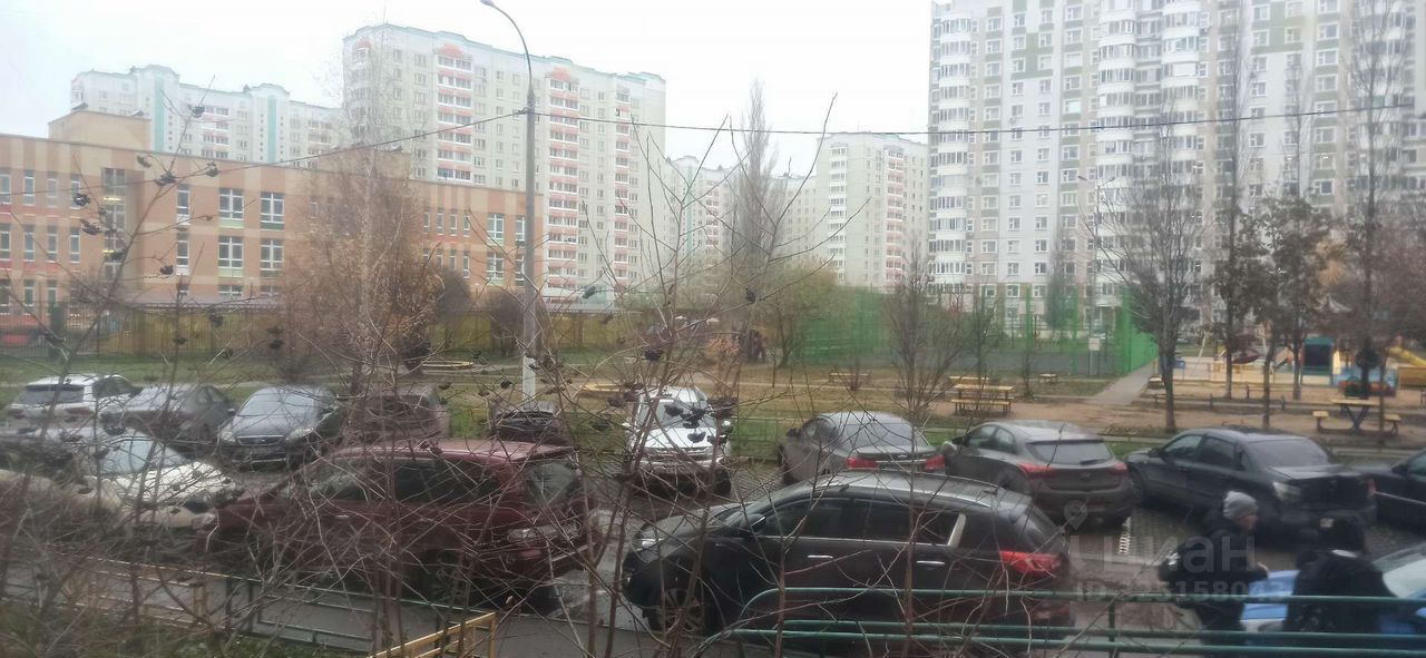 Продажа 4-комн квартиры на вторичном рынке Подольск, улица Академика Доллежаля, 34