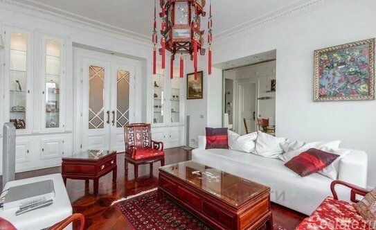 Продажа 4-комн квартиры на вторичном рынке Котельническая набережная,  д. 1/15 кВ