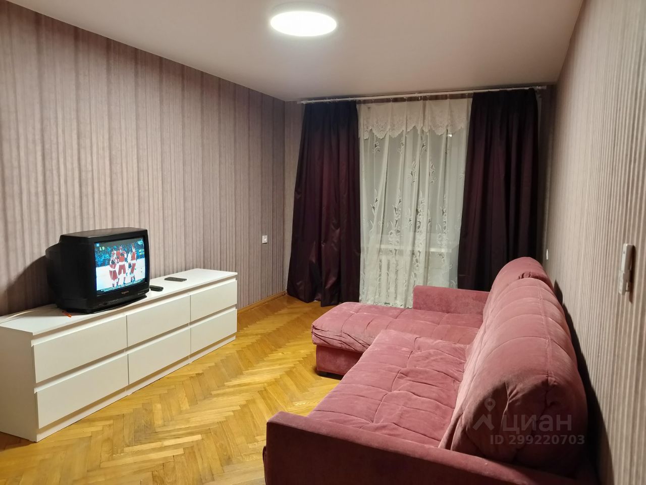 Аренда 2-комн квартиры на вторичном рынке Одинцово, Садовая улица, 12