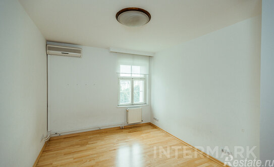 Аренда 4-комн квартиры на вторичном рынке Цветной бульвар,  д. 16/1