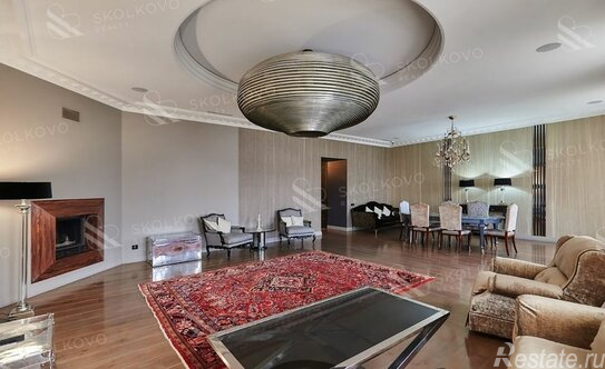 Продажа 5-комн квартиры на вторичном рынке улица Пречистенка,  д. 27