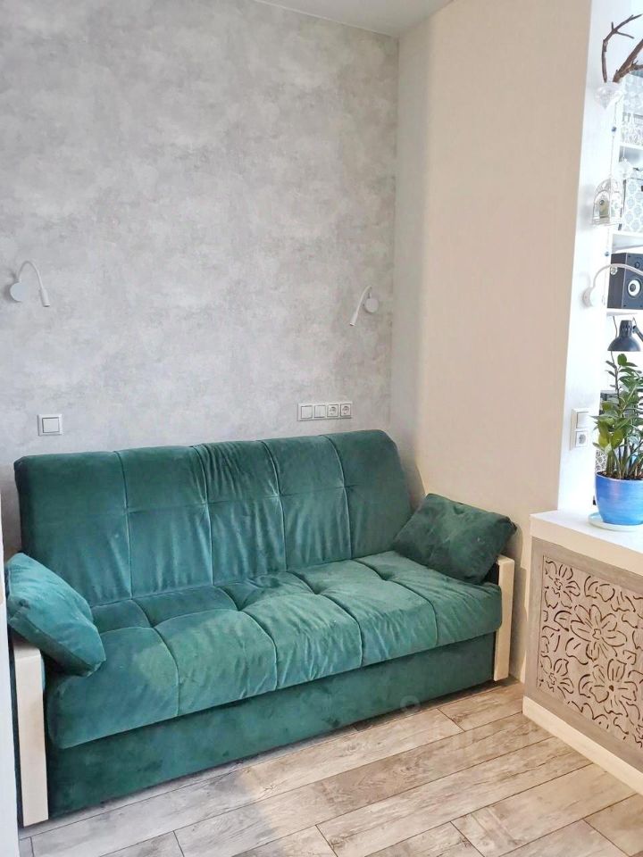 Продажа 1-комн квартиры на вторичном рынке проспект Героев, 34