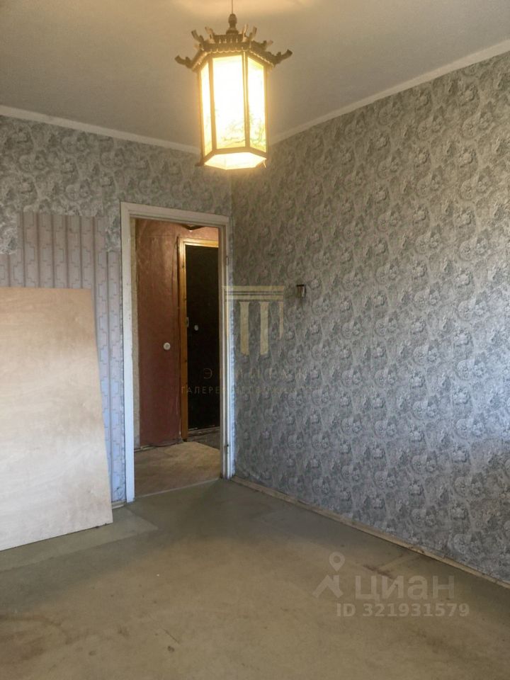 Продажа 2-комн квартиры на вторичном рынке улица Сикейроса, 7К1
