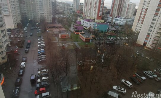 Продажа 3-комн квартиры на вторичном рынке Химки г, Молодежная ул,  д. 52