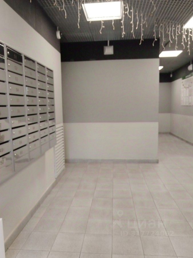 Продажа 2-комн квартиры на вторичном рынке Варшавское шоссе, 170Ек10