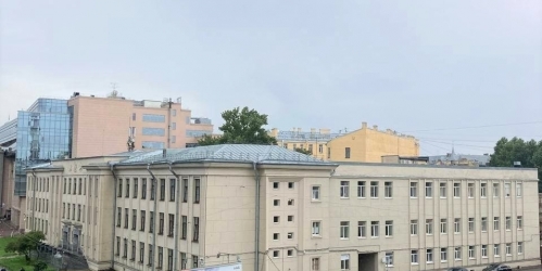 2-комн квартира Исполкомская ул,  д. 17