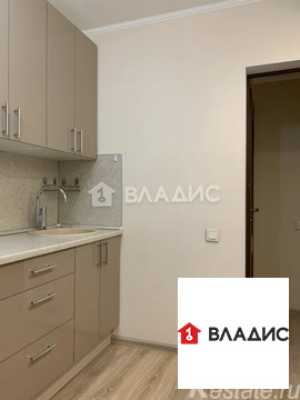 Продажа 1-комн квартиры на вторичном рынке Балашиха, Славы пл.,  д. 1