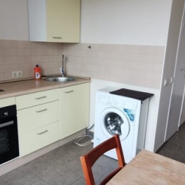 Аренда 1-комн квартиры на вторичном рынке улица Короленко,  д. 10