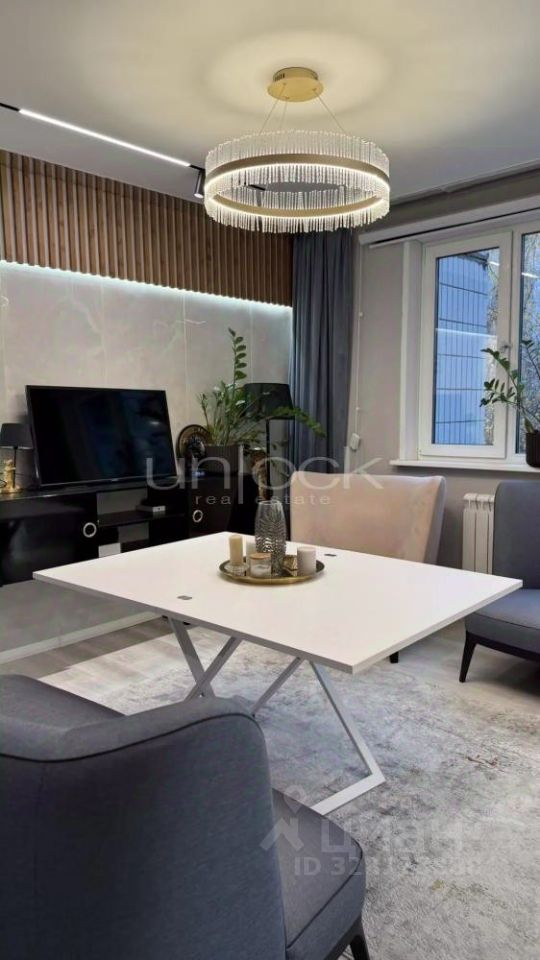 Продажа 3-комн квартиры на вторичном рынке Ангарская улица, 22К5