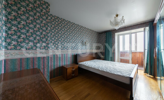 Продажа 3-комн квартиры на вторичном рынке Ветеранов пр-кт,  д. 114,  к. 1