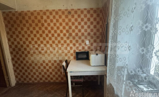 Продажа 3-комн квартиры на вторичном рынке Красногорск г, Школьная ул,  д. 20