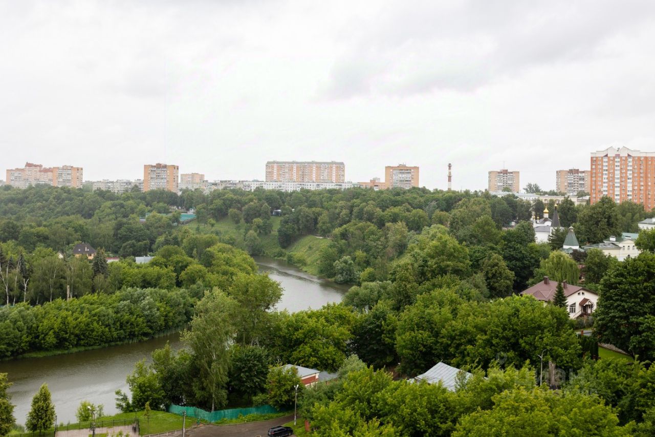 Продажа 4-комн квартиры на вторичном рынке Подольск, Советская улица, 41/5
