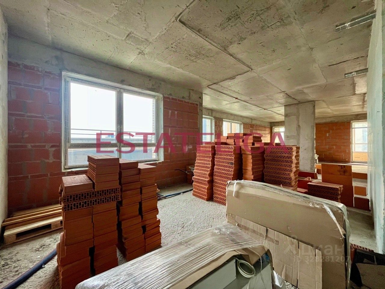 Продажа 4-комн квартиры на вторичном рынке Мантулинская улица, 9к5