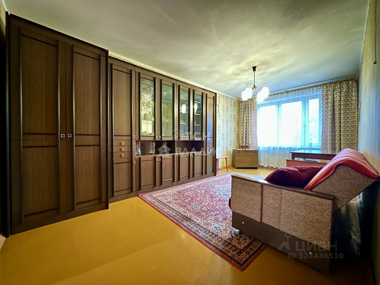 Продажа 3-комн квартиры на вторичном рынке Королев, улица Мичурина, 1б
