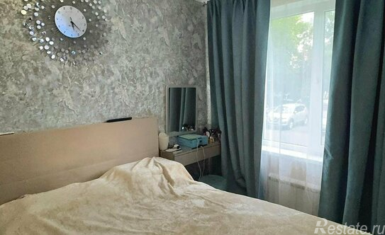 Продажа 2-комн квартиры на вторичном рынке Краснодарская улица,  д. 20/1