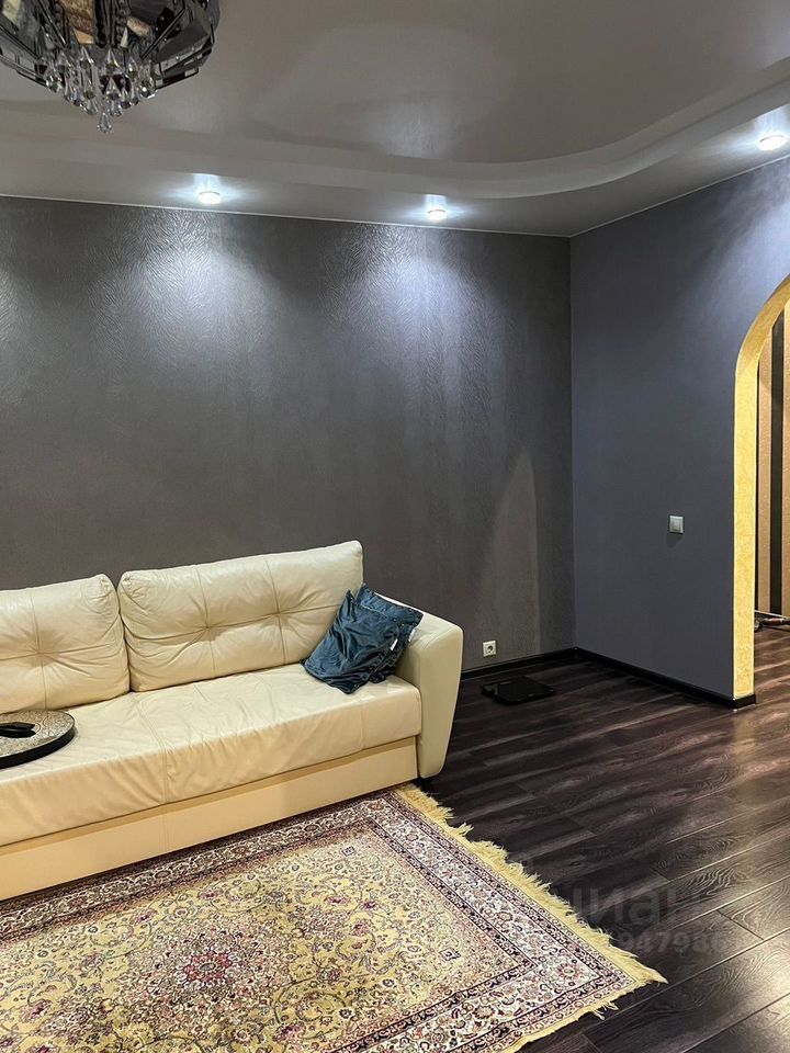 Продажа 4-комн квартиры на вторичном рынке 5-й мкр,  д. 14