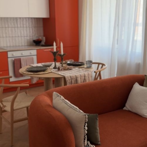 1-комн квартира с. Домодедово, улица Современников, 6