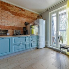 Продажа 1-комн квартиры на вторичном рынке Береговая улица,  д. 18 к4