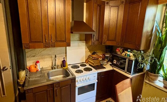 Продажа 3-комн квартиры на вторичном рынке ул Перекопская,  д. 1,  к. 2