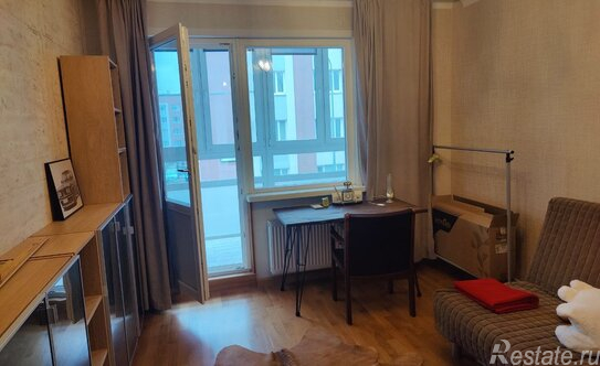 Продажа 2-комн квартиры на вторичном рынке Чёрная, Садовая улица,  д. 2 к1