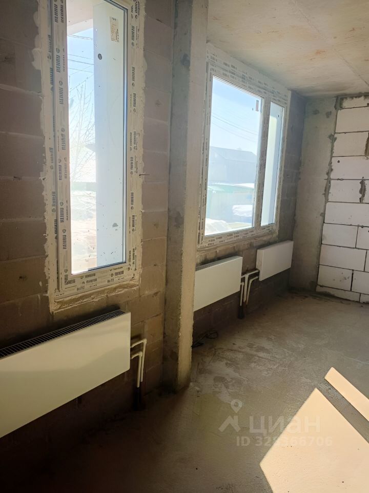Продажа 1-комн квартиры на вторичном рынке пос. Рыбхоз, улица Ромашковая, 63к1