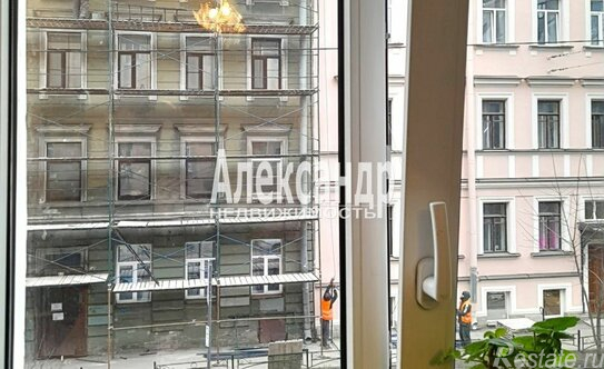 Продажа 3-комн квартиры на вторичном рынке Приморский пр-кт,  д. 22