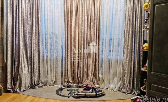 Продажа 2-комн квартиры на вторичном рынке проспект Наставников