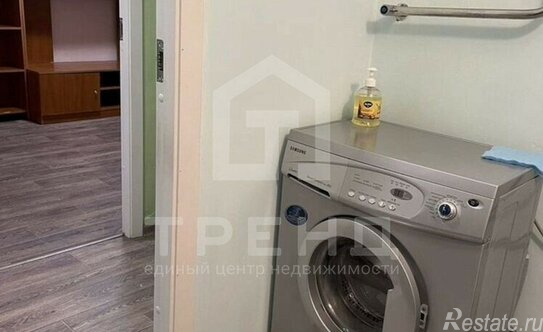 Продажа 1-комн квартиры на вторичном рынке Мурино г, Воронцовский б-р,  д. 5,  к. 4