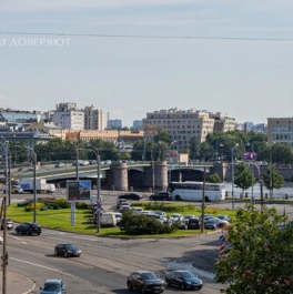 Продажа 3-комн квартиры на вторичном рынке Рентгена ул