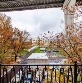 Продажа 1-комн квартиры на вторичном рынке Канонерский остров,  д. 16