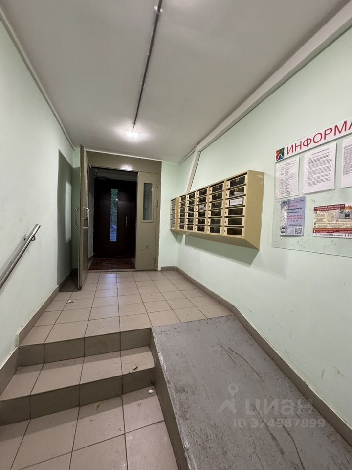 Продажа 2-комн квартиры на вторичном рынке улица Трофимова, 22К1