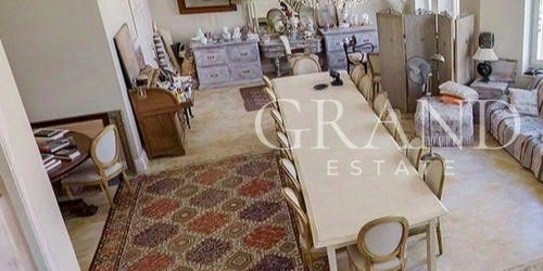 4-комн квартира улица Спиридоновка, 27/24