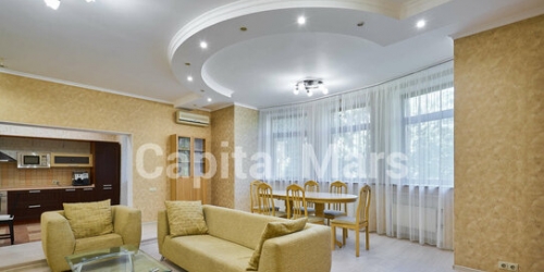 4-комн квартира Щемиловский 2-й пер,  д. 4,  к. 2