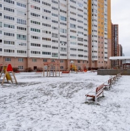 Продажа 1-комн квартиры на вторичном рынке проспект Королёва,  д. 69