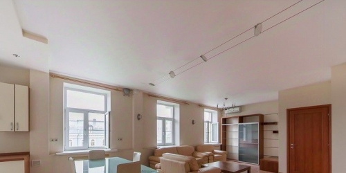 2-комн квартира Кисловский Ср. пер,  д. 7/10