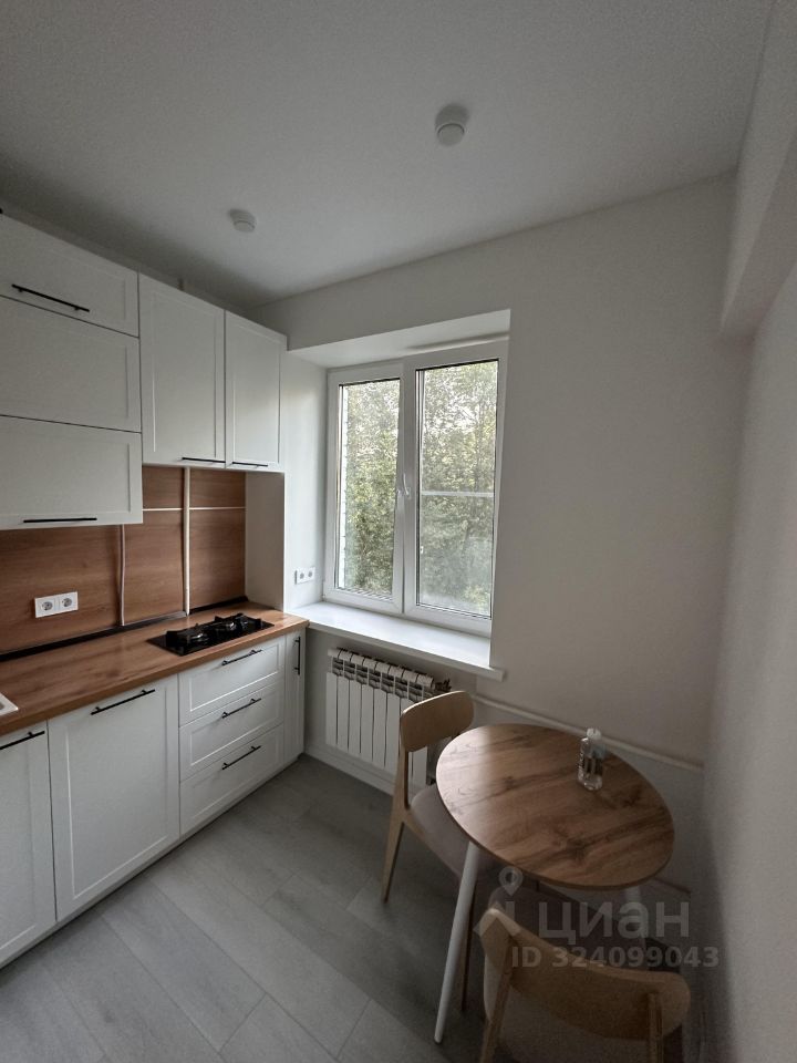 Аренда 1-комн квартиры на вторичном рынке Светлый проезд, 6К4