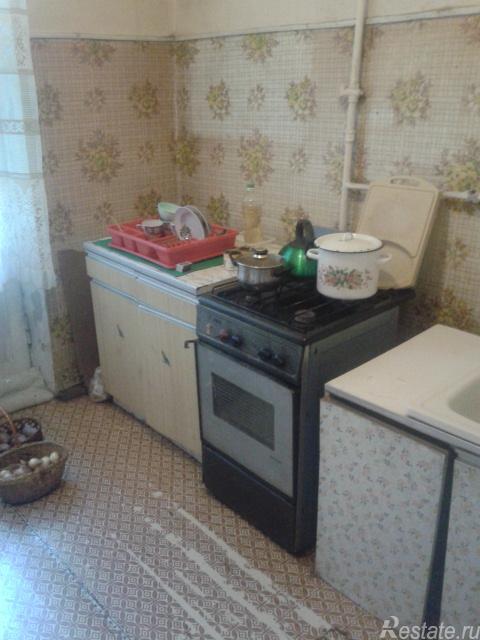 Продажа 2-комн квартиры на вторичном рынке мкр. Дзержинского,  д. 5