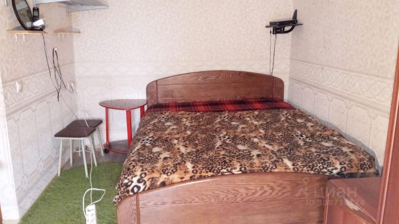 Аренда 1-комн квартиры на вторичном рынке Днепропетровская улица, 16К1