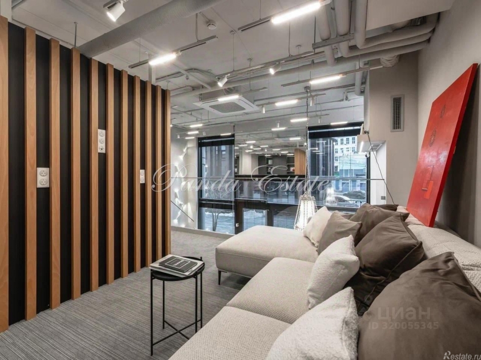 Продажа торгового помещения Кастанаевская улица,  д. 66