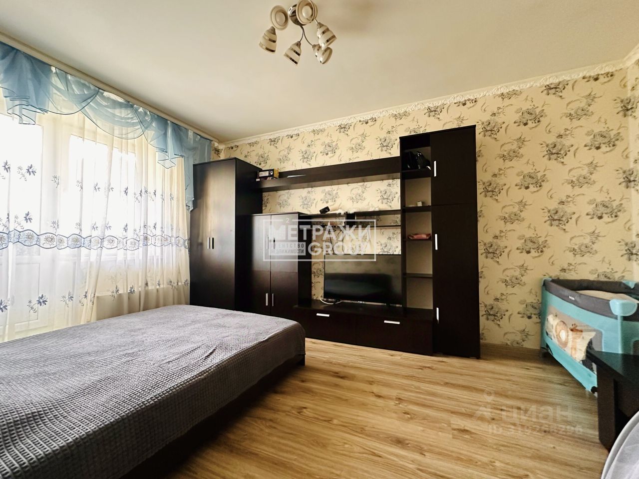 Продажа 1-комн квартиры на вторичном рынке Свердловский пгт, улица Строителей, 6