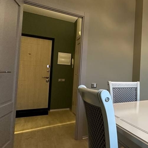 2-комн квартира Днепропетровская улица, 65